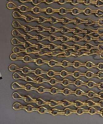 Matte Black Anodized Aluminum Hook Chain Metal Curtain with 2.0x12x24mm Hook Size and 6063 Aluminum Alloy