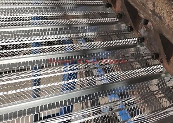उच्च शक्ति रिब लथ जाल महान प्लास्टर बंधन क्षमता