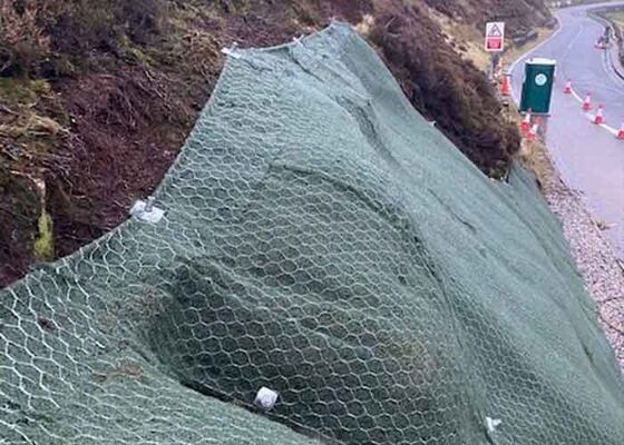 ढलानों के लिए भूदृश्य निर्माण और कटाव नियंत्रण समाधान