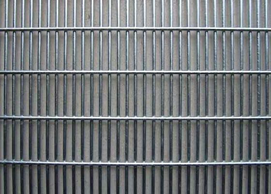 वेल्डेड तार सुरक्षा बाड़ 4-11 गेज उच्च कठोरता विरोधी जंग