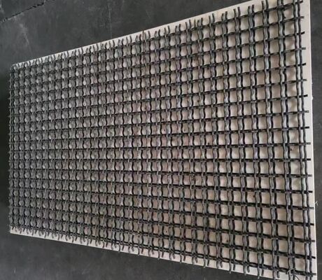 एंटी ब्लाइंडिंग बुना वाइब्रेटिंग स्क्रीन मेष 870x1500 मिमी 40 मिमी एपर्चर गीला चिपचिपा अयस्क पैनल